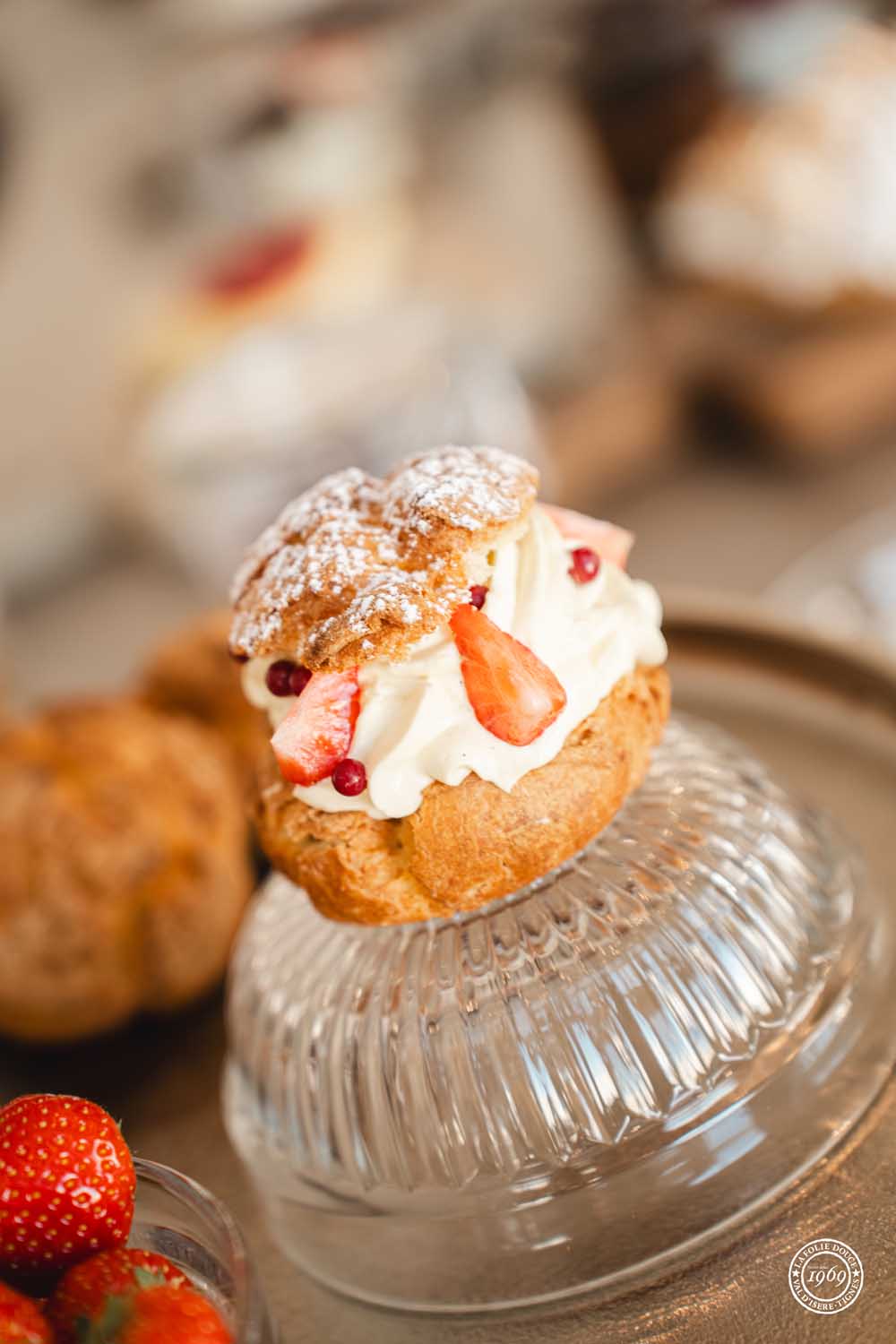 patisserie a la creme et aux fraises la petite cuisine 