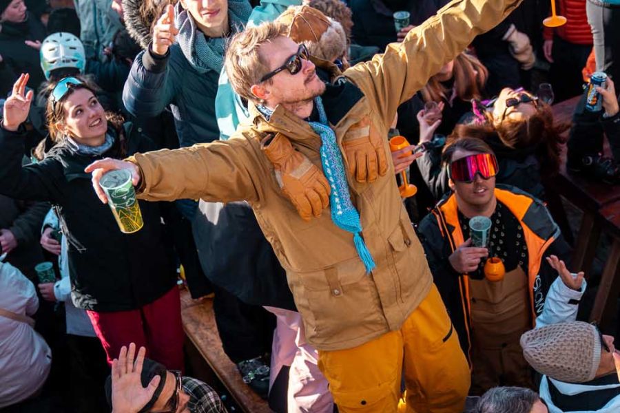 09-clubbing-apres-ski-folie-douce-meribel-courchevel