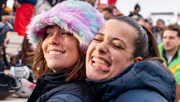 Peak Performance X La folie Douce